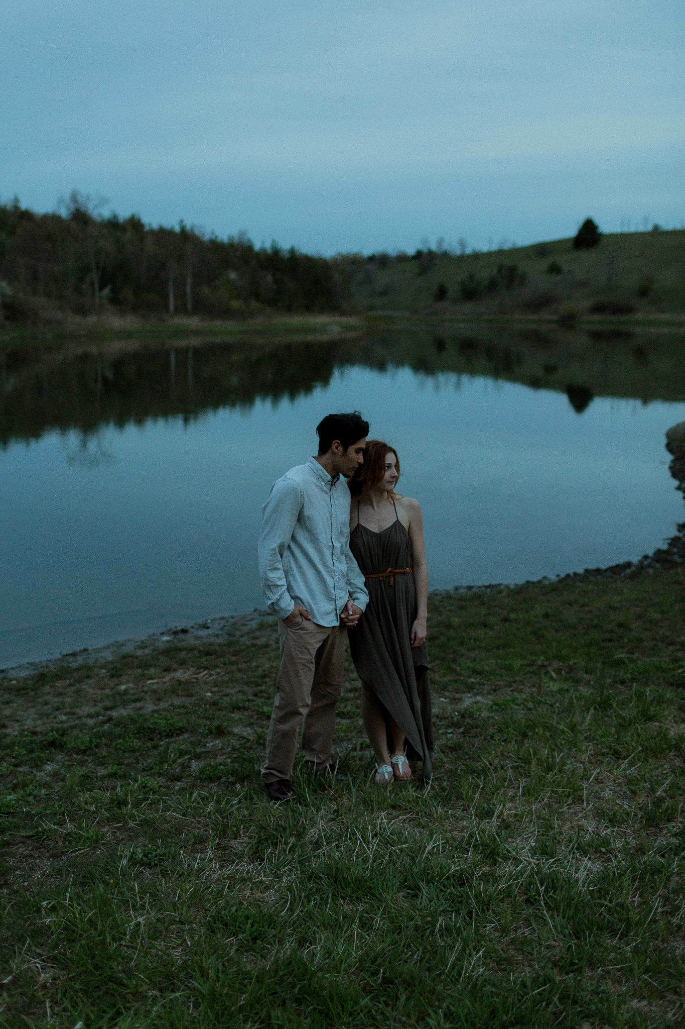sunset engagement photography in caledon