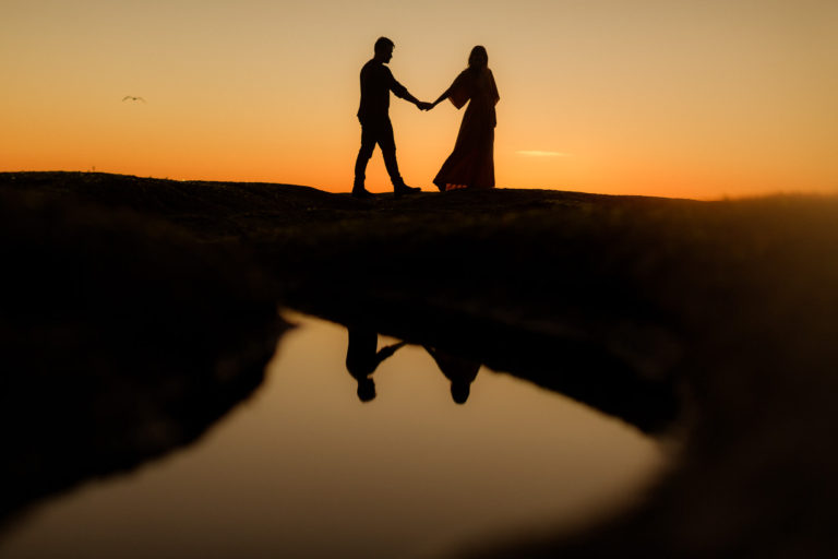 A Romantic Sunset for this Couples Session at Stanley Park